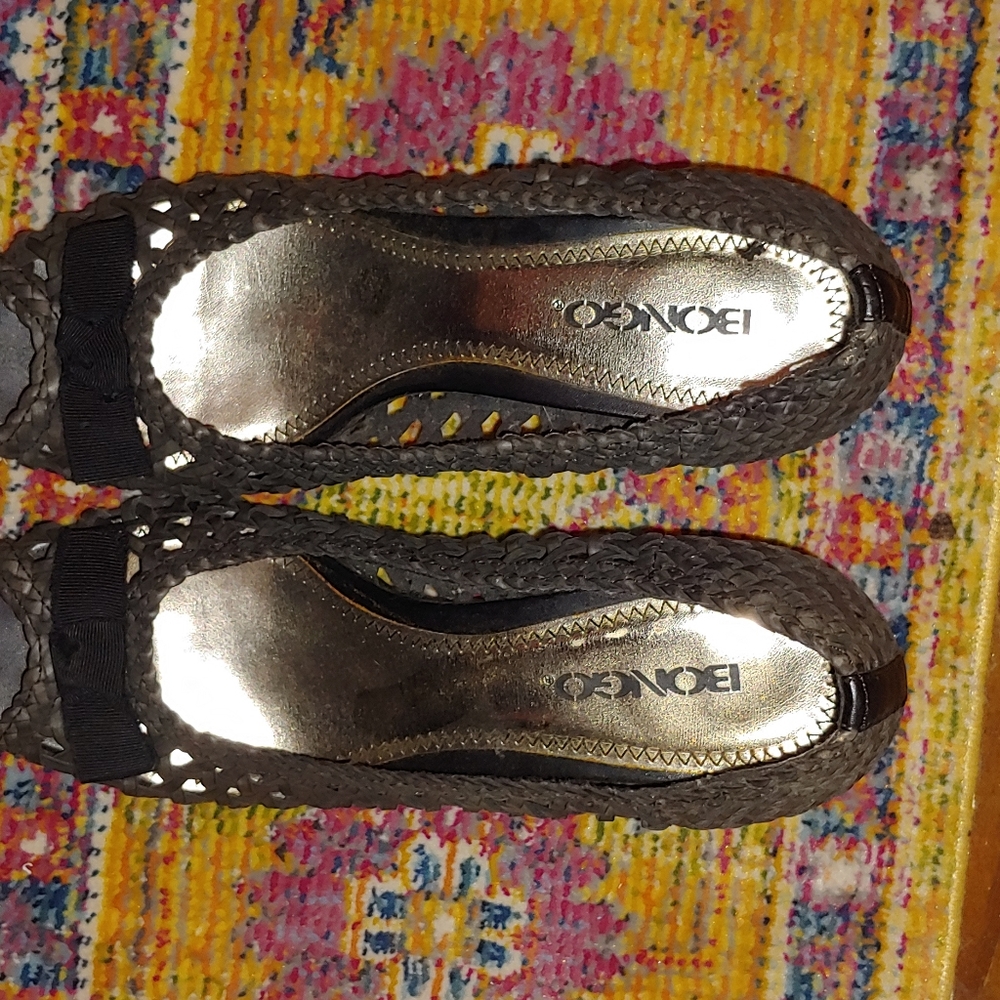 Bongo Open-Toed Pumps - Picture 3 of 4
